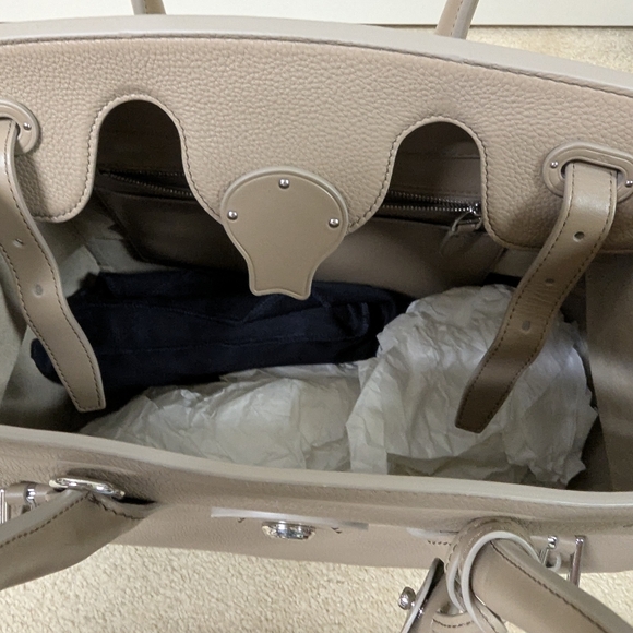 NWT Ralph Lauren Collection Ricky 33, Pebbled Taupe - Picture 7 of 10